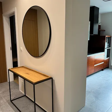 Apartament By The River In